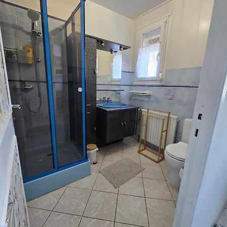 Les Broutays Holiday home *