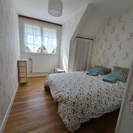 Les Broutays Holiday home *